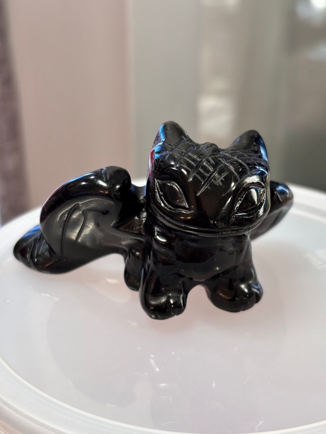 Obsidian Toothless Carving