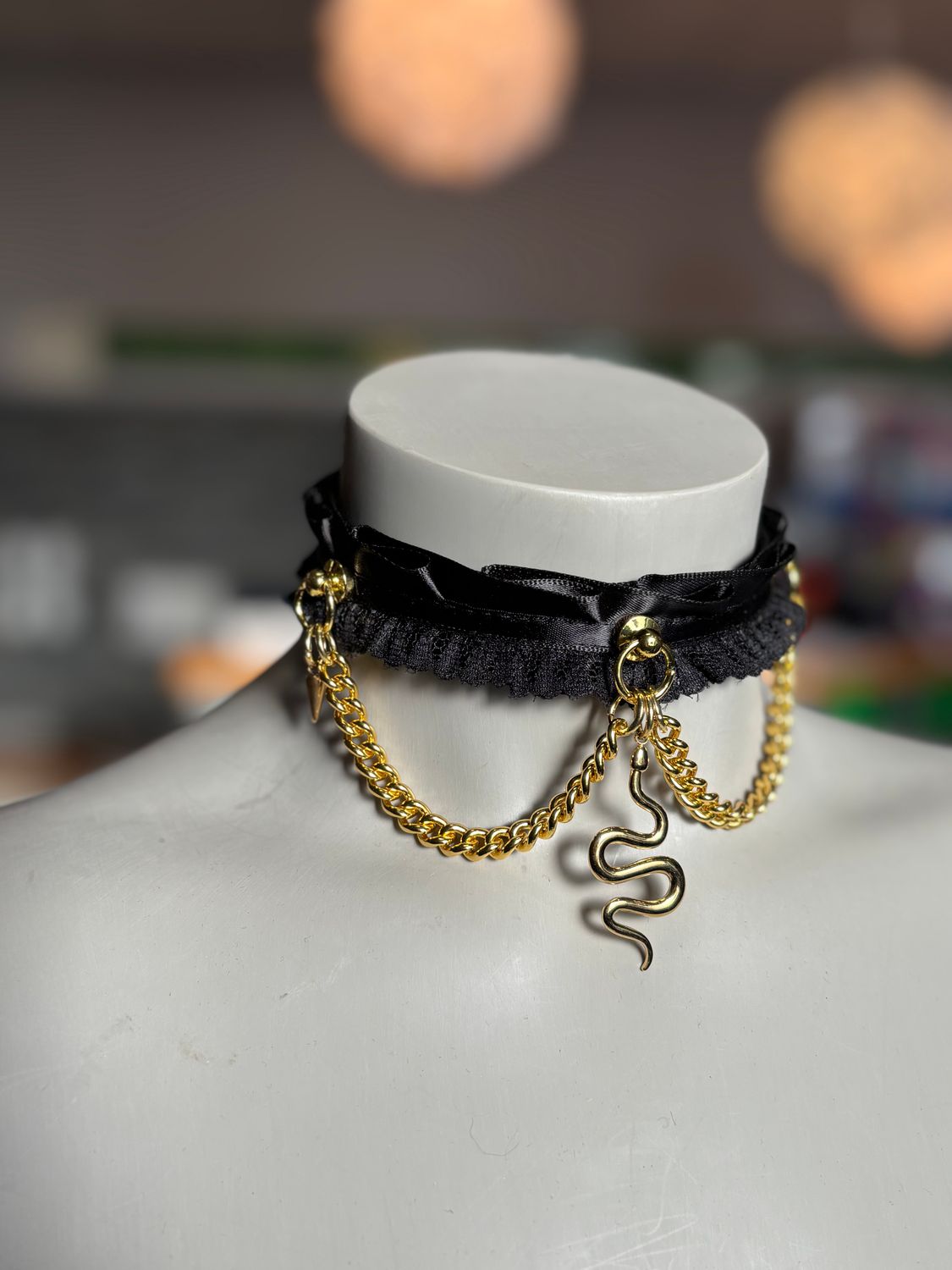 Lace Collar Black W/ Gold Snake