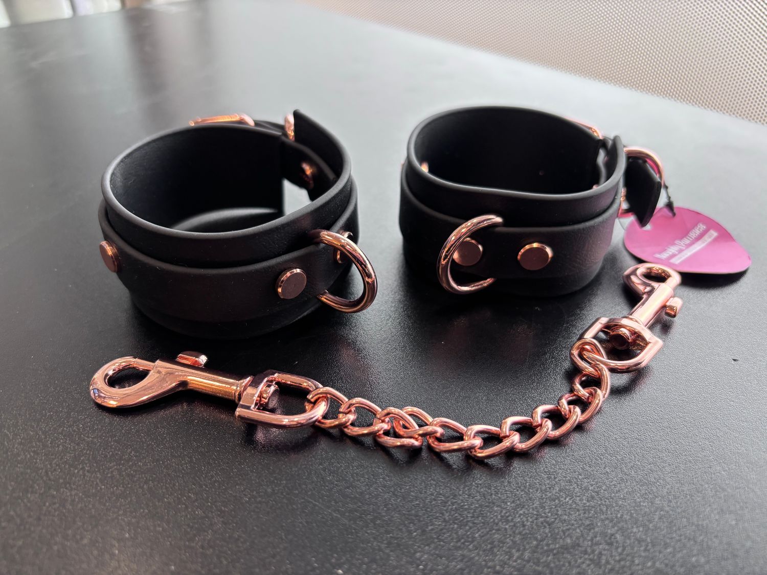 Biothane Cuffs Black/Rosegold