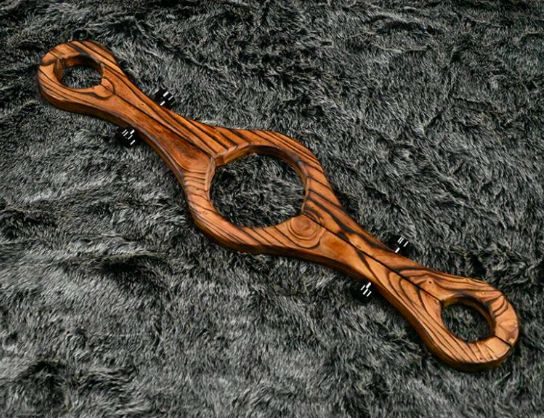 HQSM-006A Wood Wrist/Neck Cuffs