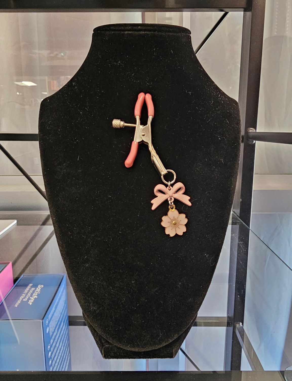 Pink Floral Clamps