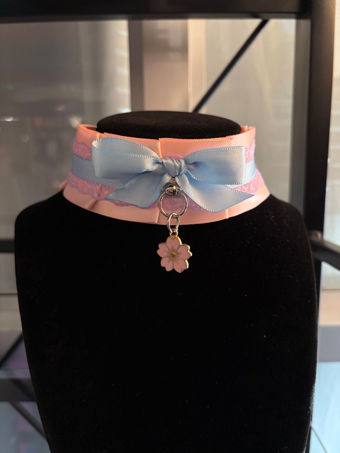 Pastel Flower Lace Collar