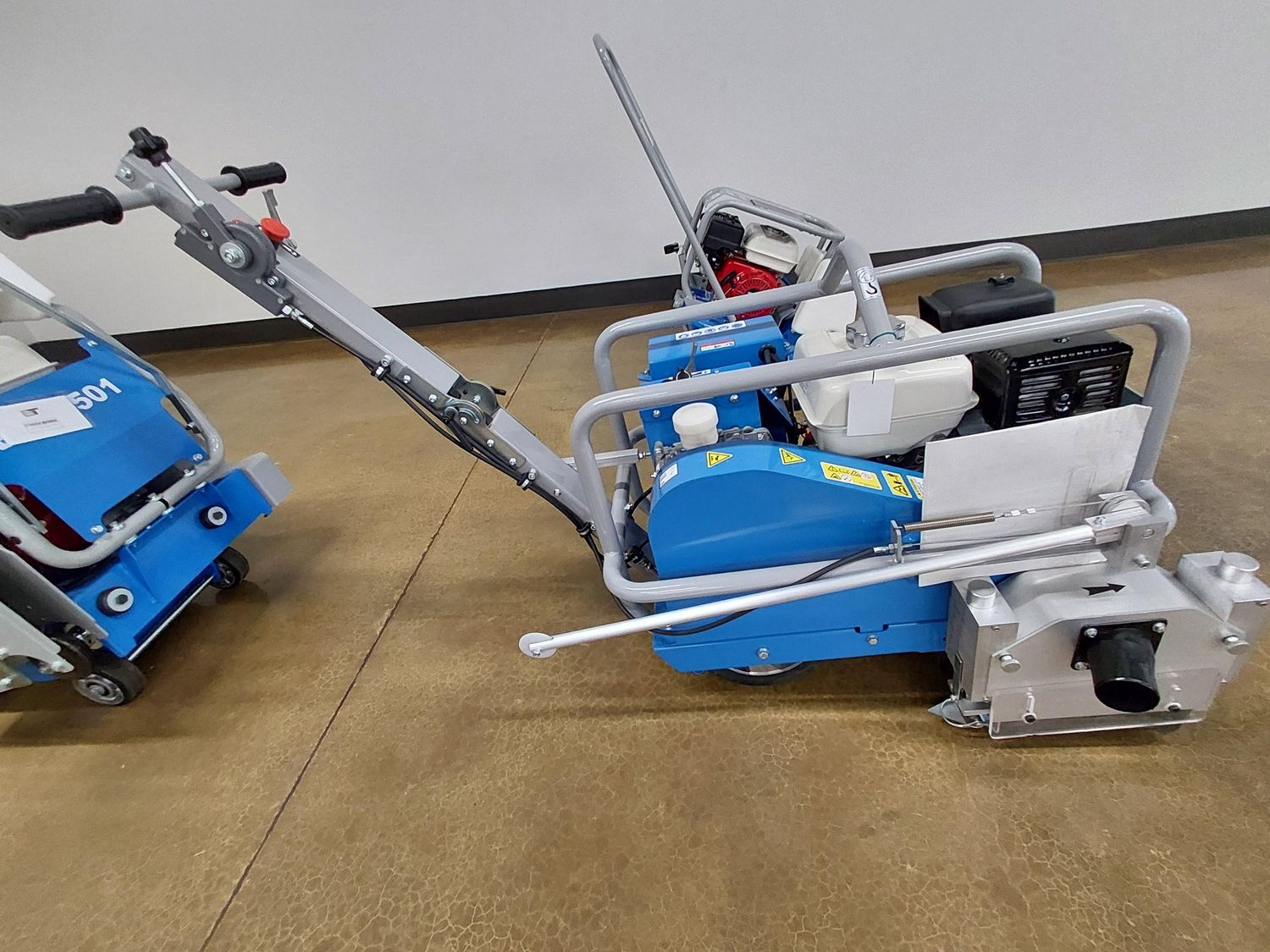Beton 10" Early Entry Cutting Saw