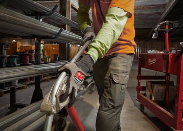 Guanti Alta Destrezza cat. taglio B MILWAUKEE