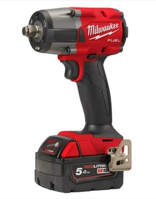 AVVITATORE AD IMPULSI18V 1/2" 5.0AH MILWAUKEE