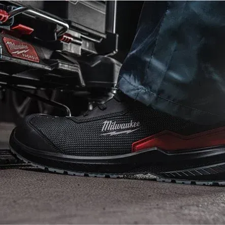 SCARPE ANTINFORTUNISTICHE FLEXTRED™  FXT S1PS BASSE- MILWAUKEE