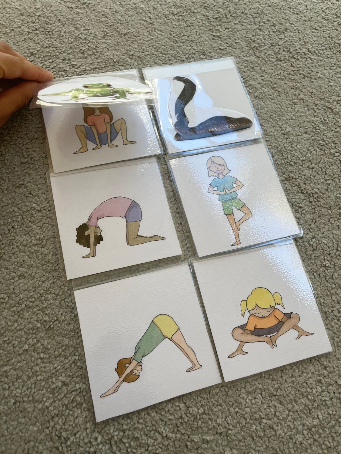 Cartes baby yoga à imprimer