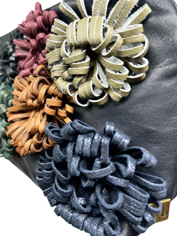POCHETTE FIORE le’b NERO