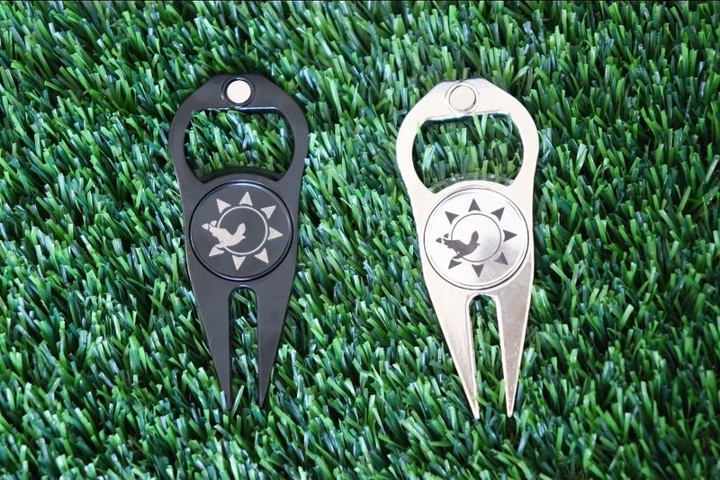 Divot Tool