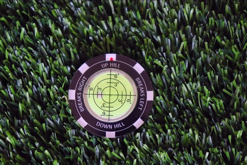 Ball Marker w/Built-in Leveler