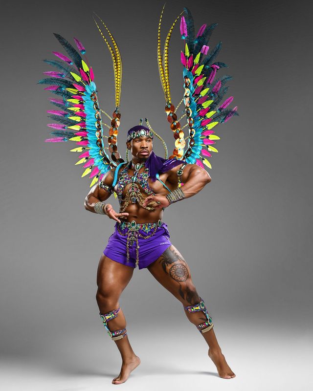 CYRUS  - MALE