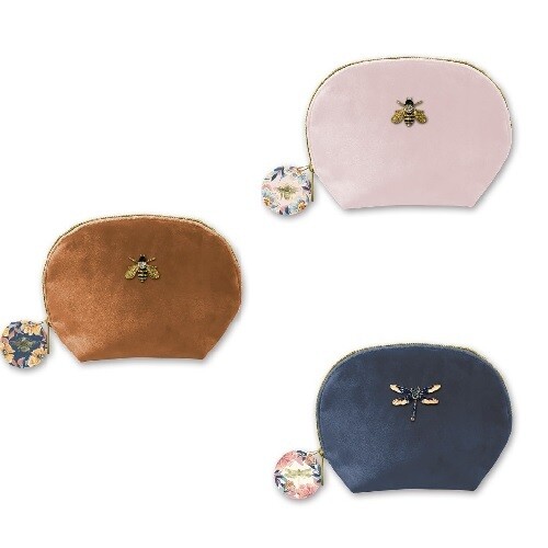 Cosmetic - Clutch Clamshell