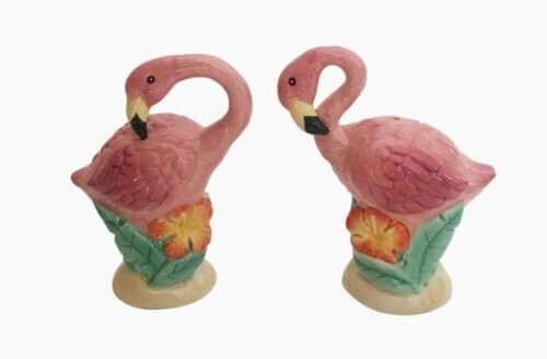 Salt and Pepper Shakers - Summer Fun Flamingos