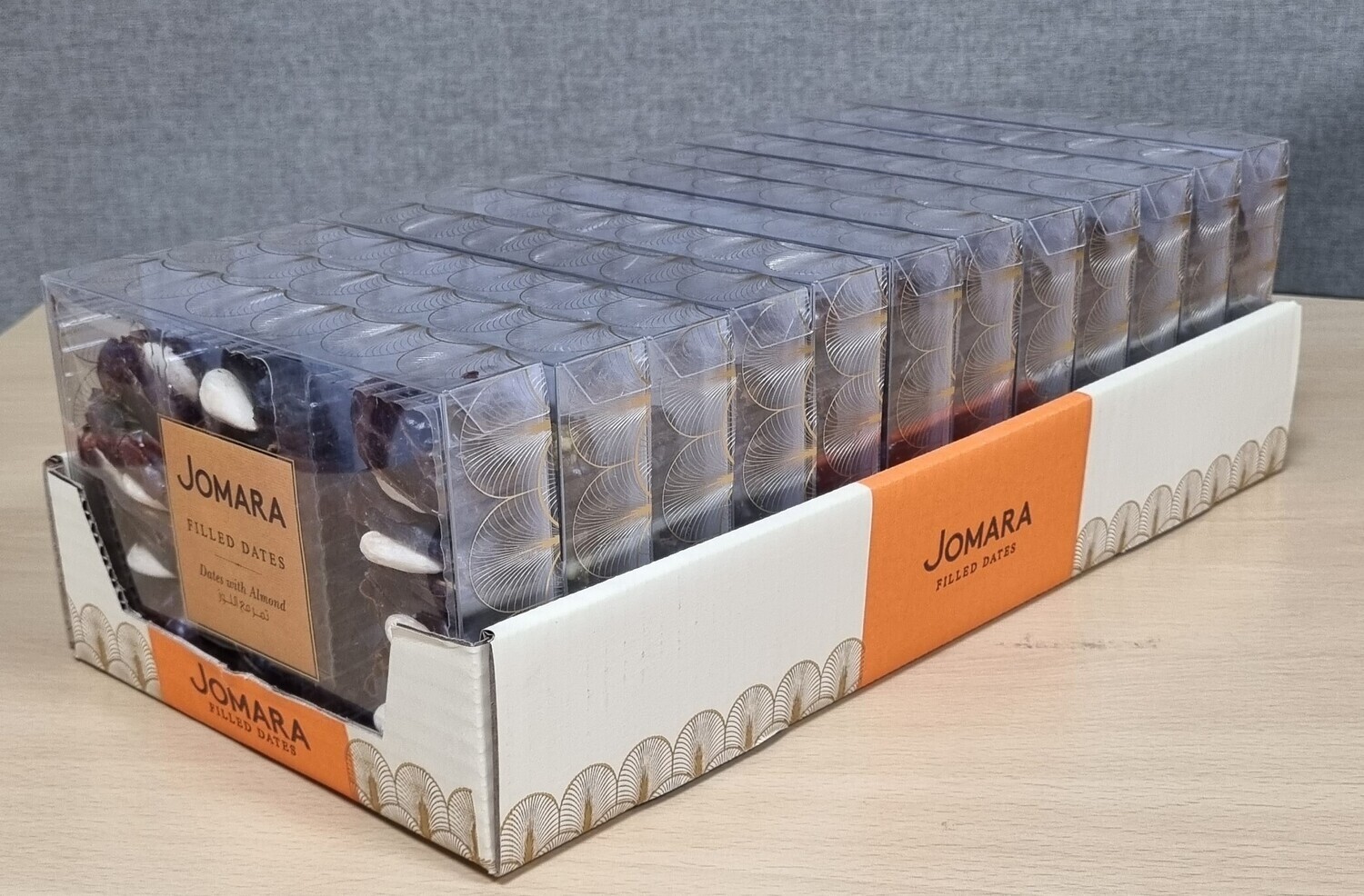 Jomara Wanan Dates w/Pistachio 7.0oz - 12ct Display Case