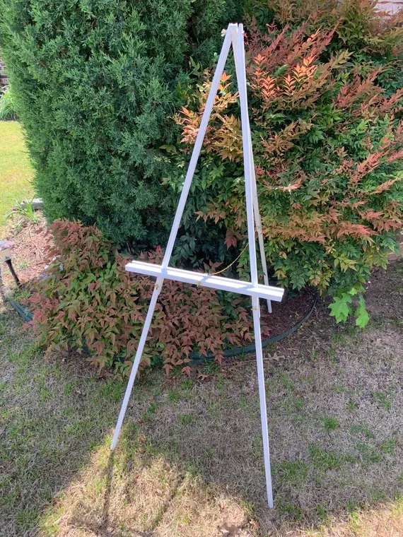 A Shape White  Metal Easel