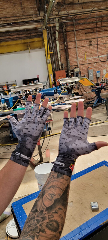 Pizz Swimbaits UPF Sun Gloves