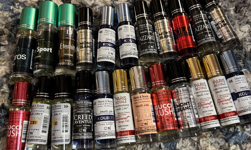Parfum oil, 4 For $10
