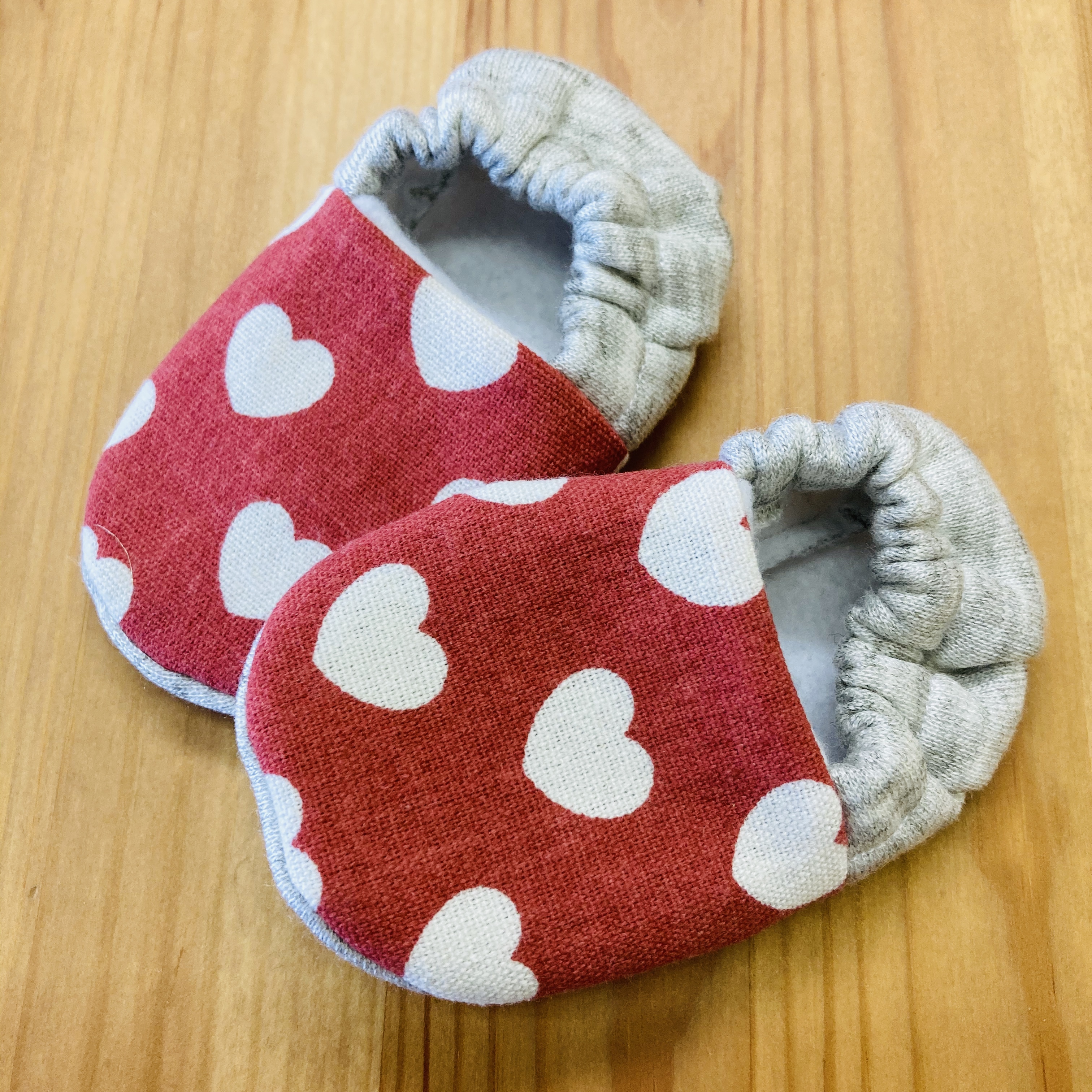 Newborn handmade baby booties