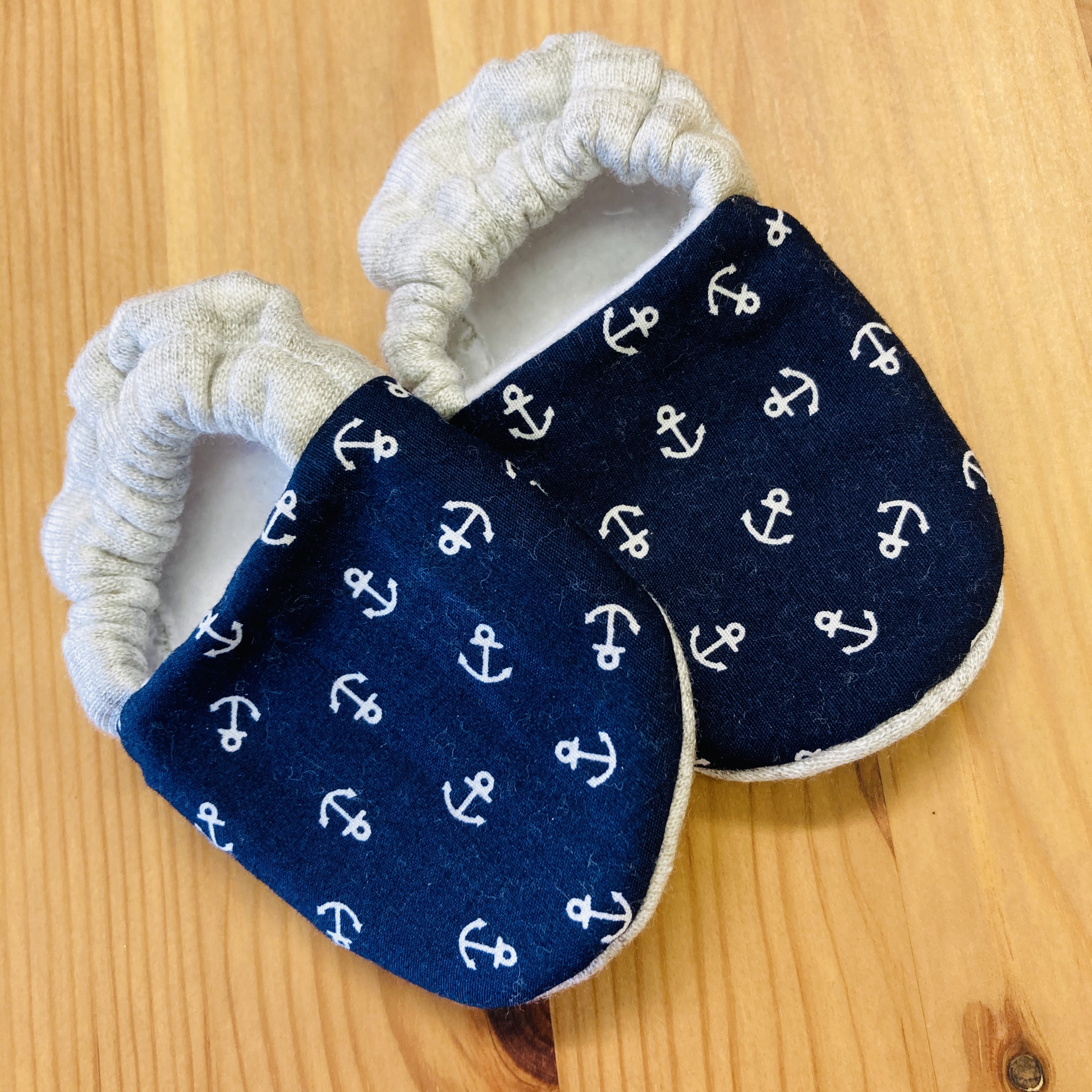 Newborn handmade baby booties