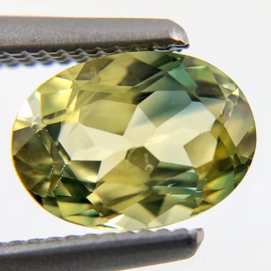 Natural Parti Sapphire 1.47 CT,