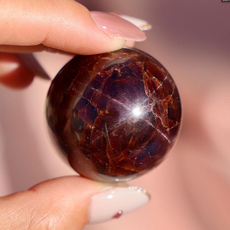 Garnet Star Sphere