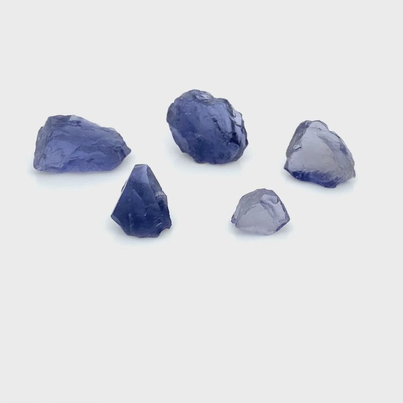 Iolite from Tanzania in sizes from 1 to 5 carats. 100 carats