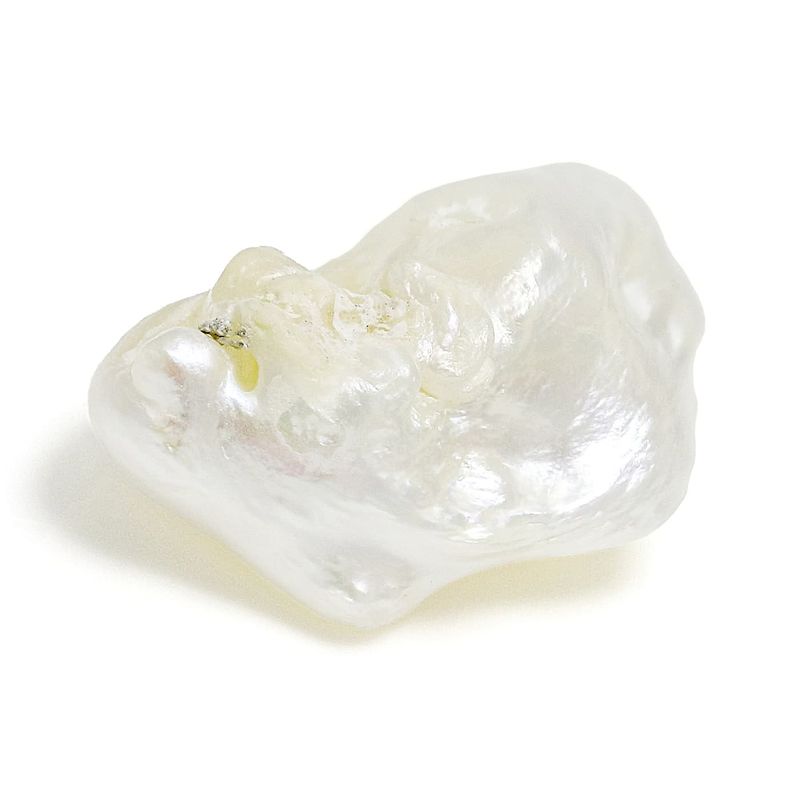 Natural Tennessee Freshwater Pearl 12.5x7.3mm Wing Shape 2.7ct