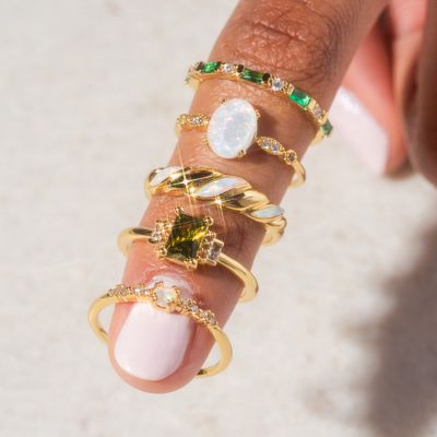 Sparkle in gold