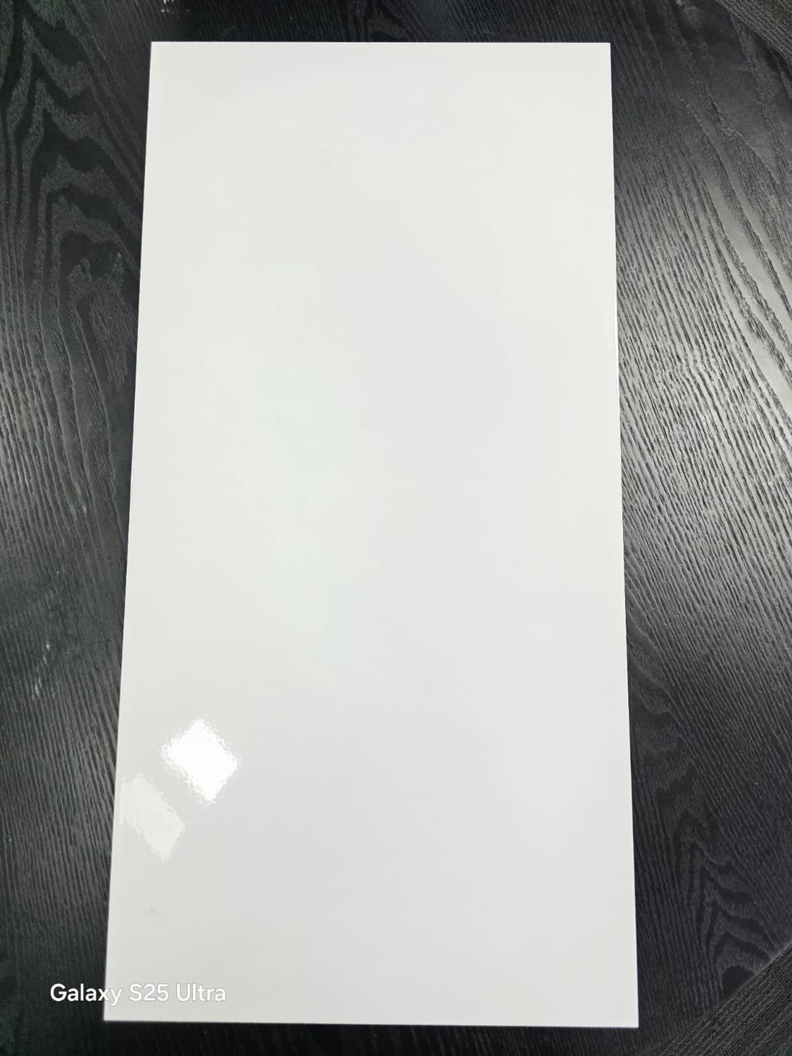WHITE CERAMIC TILE 300x600   B3600