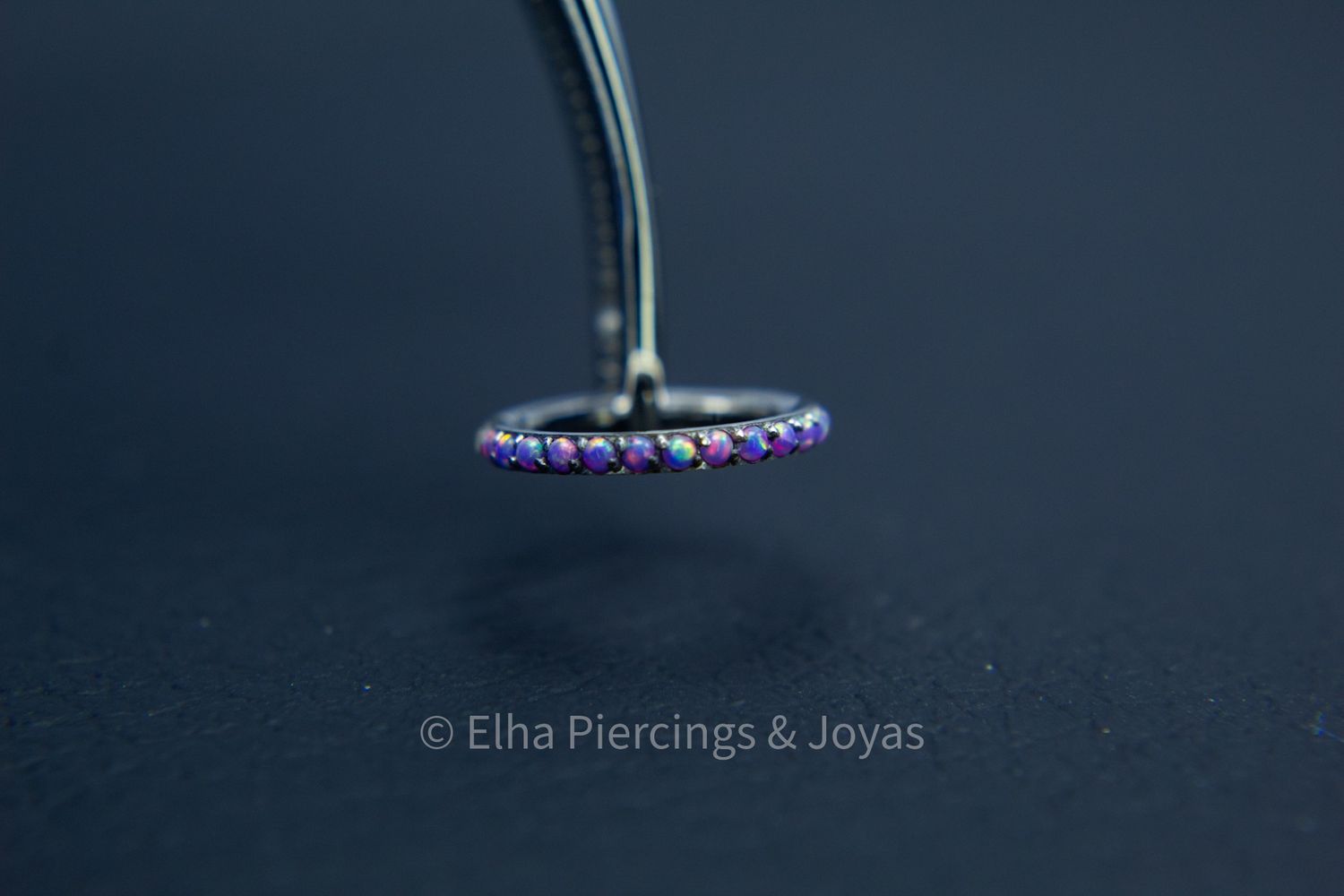 Argolla secuencia de ópalos morados