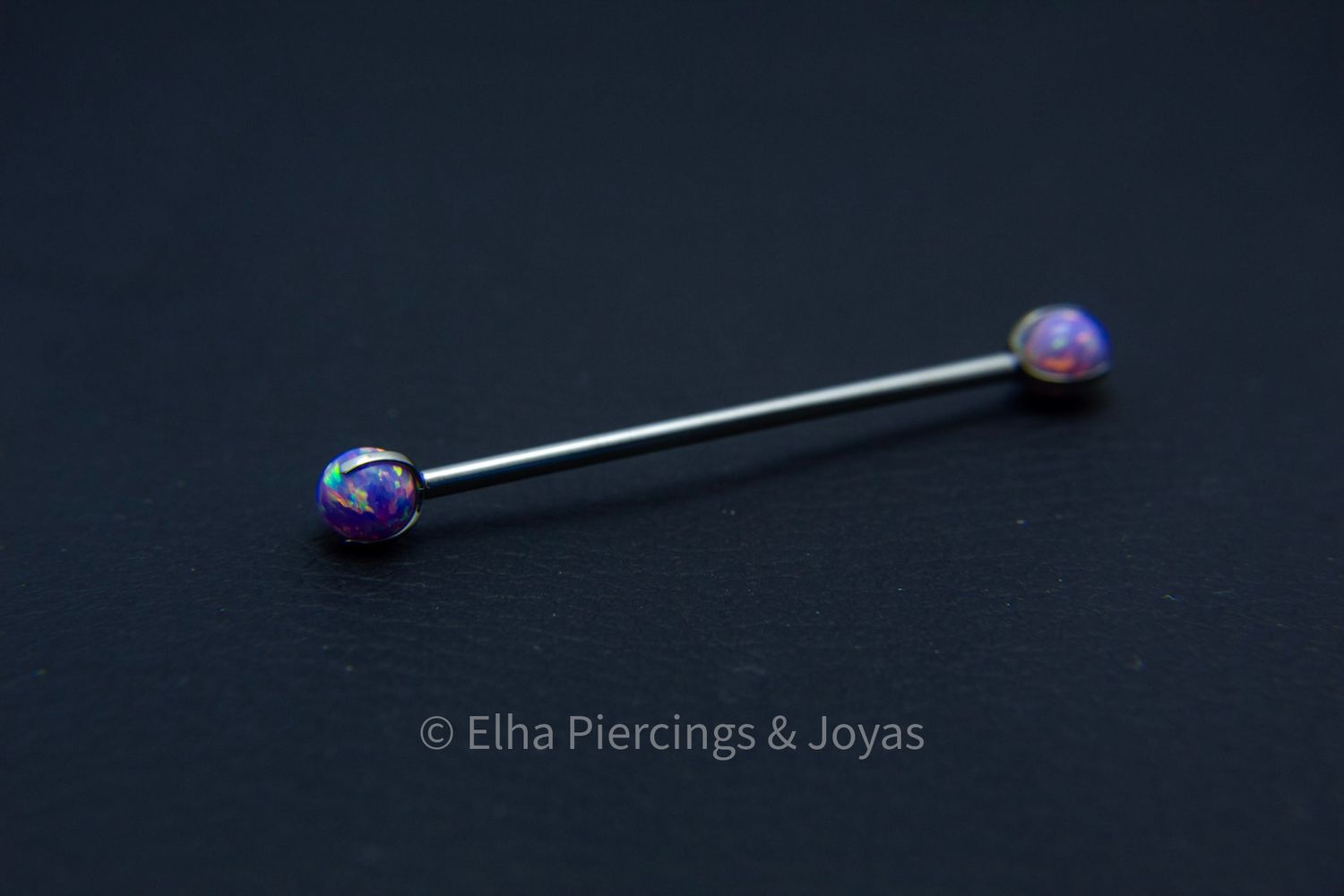 Industrial bolas de ópalo morado engarzado