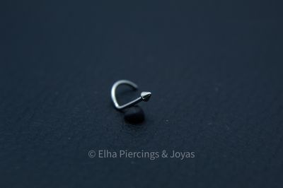 Nostril pua doblado en C