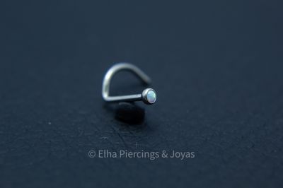 Nostril opalo blanco