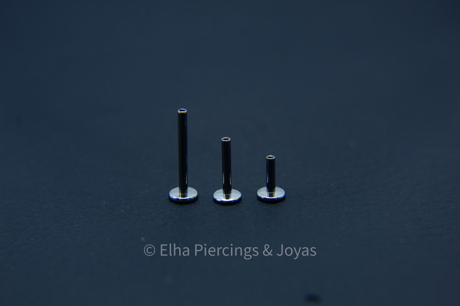 Poste para labret push pin