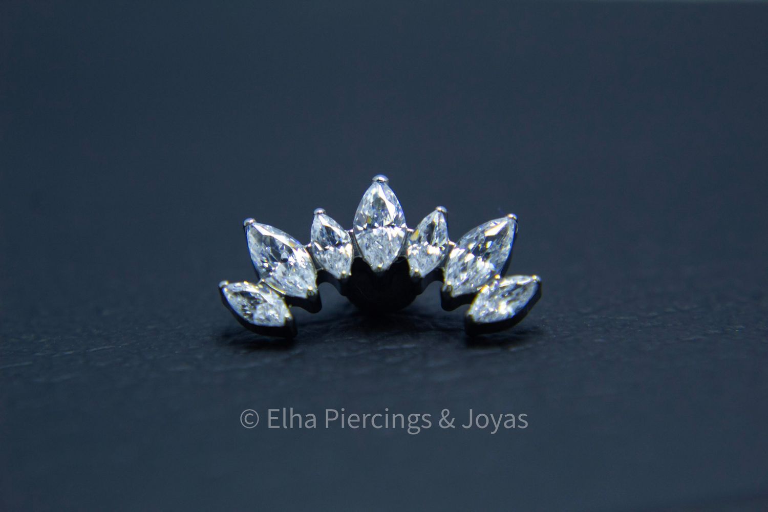 Secuencia de 7 cristales de zirconia marquise