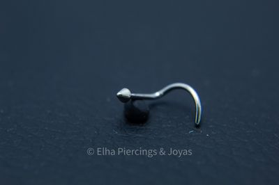 Nostril pua doblado en C