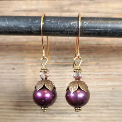 Huckleberry Pearl Earrings