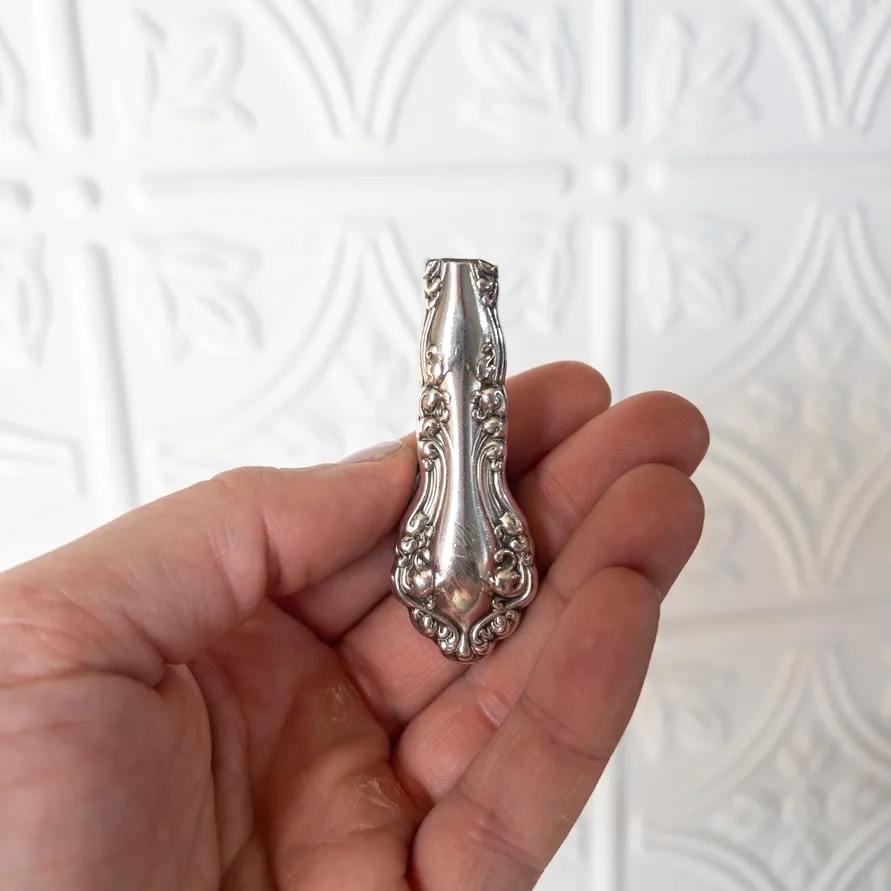 Tiny Silver Vase Magnet