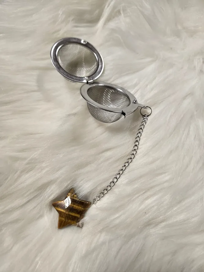 Tea Infuser - Tiger Eye Star