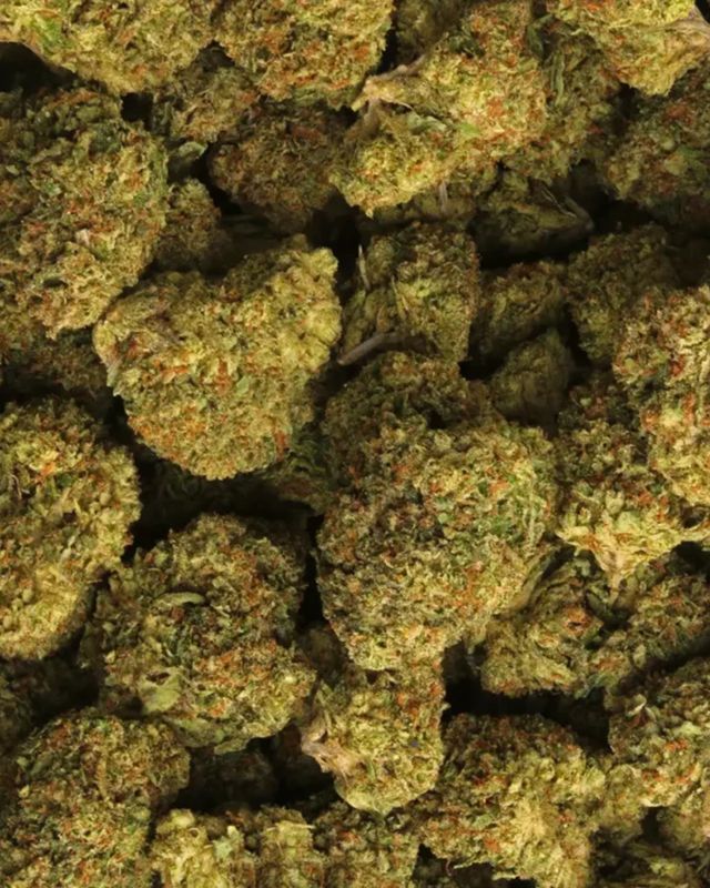 White Cherries - Smalls THCa (Hybrid) 33.95% TAC
