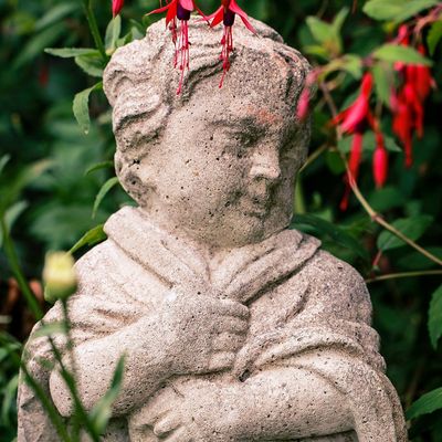 Statuary