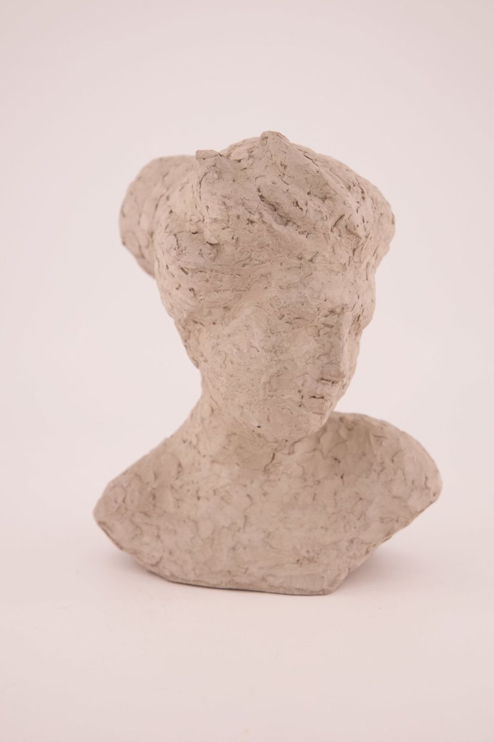 Head Statue Woman Cement - Light Grey - 21x16.5x25.5cm