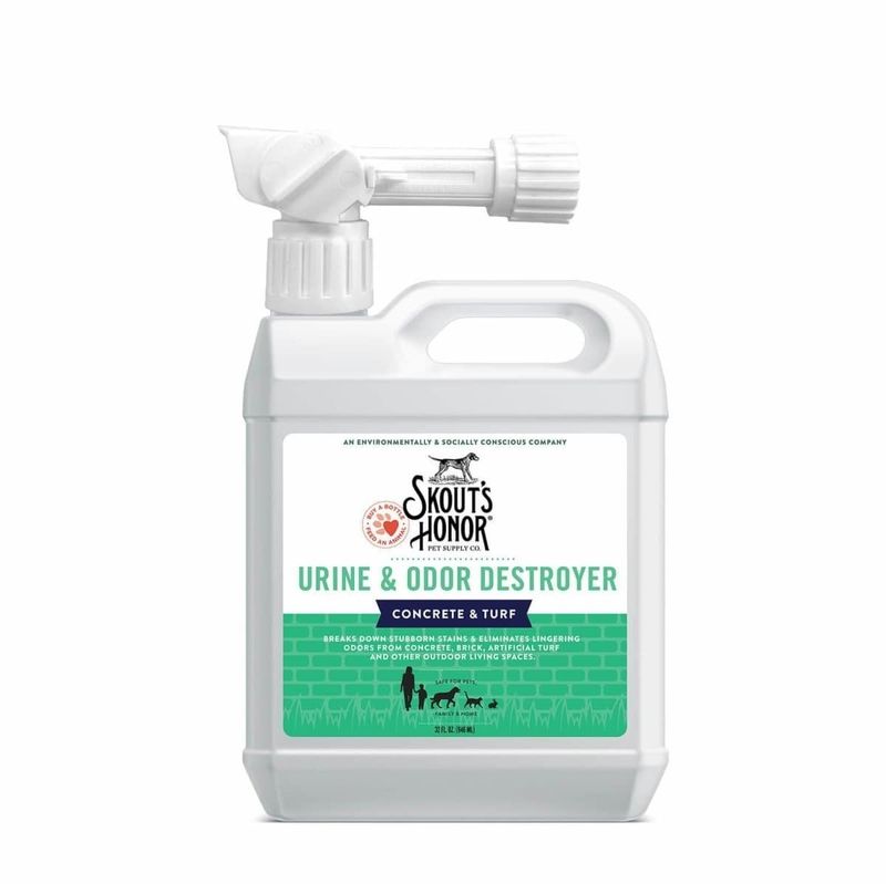 Urine &amp; Odor Destroyer - Concrete &amp; Turf - 32oz