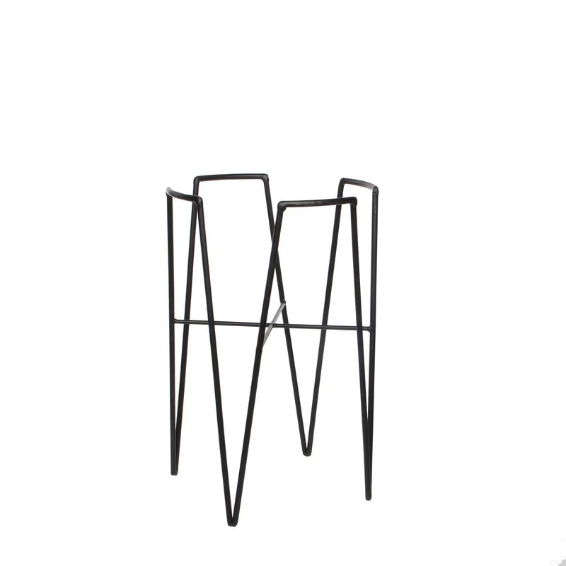 Blom Plant Stand