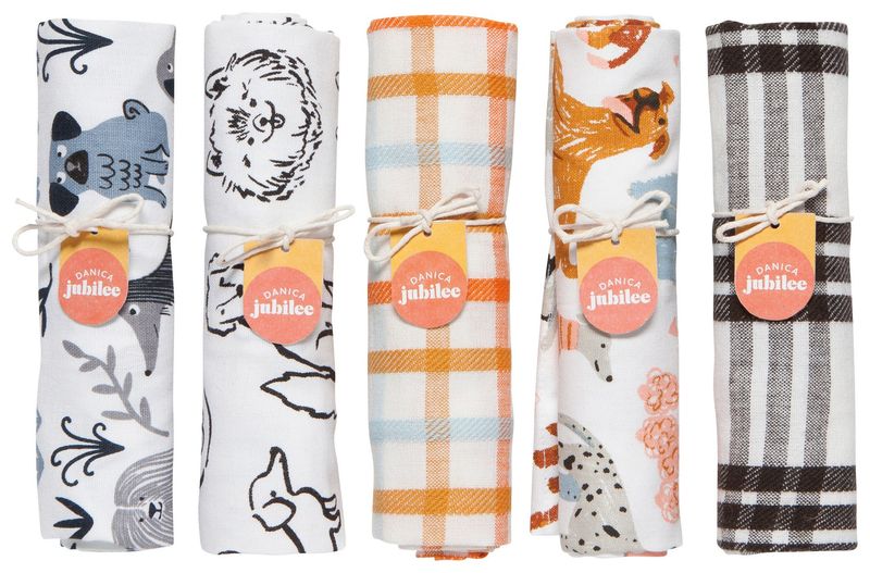 Dishtowel Display