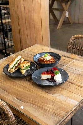 Pascali&#39;s Italian Bistro
