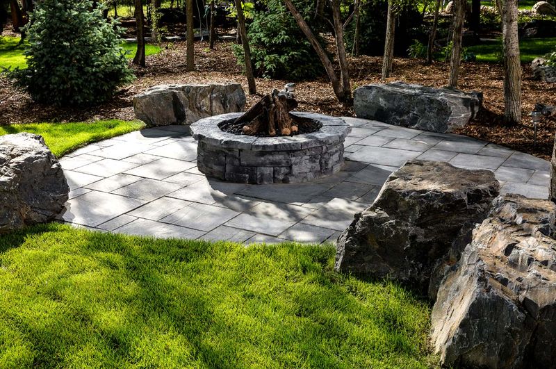 Rosetta® Dimensional Flagstone Pallet