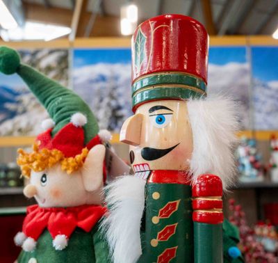 Figurines &amp; Nutcrackers