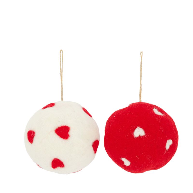 Xmas Ball Hearts Wool