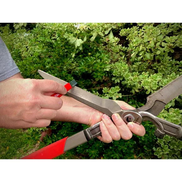 Corona - Sharpening Tool